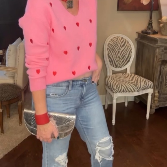 Pink Heart Sweater - Picture 9 of 16